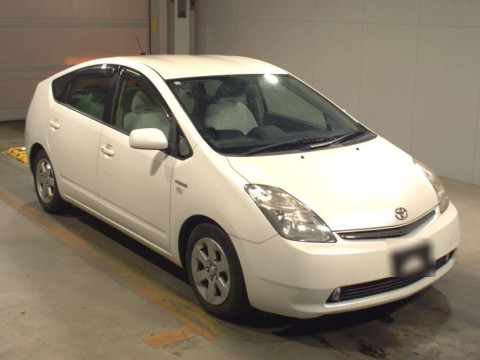 2008 Toyota Prius NHW20[2]