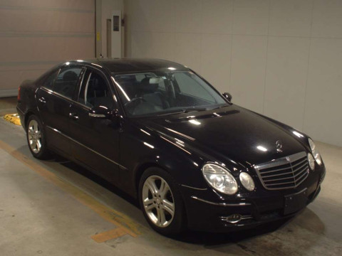 2008 Mercedes Benz E-Class 211022[2]