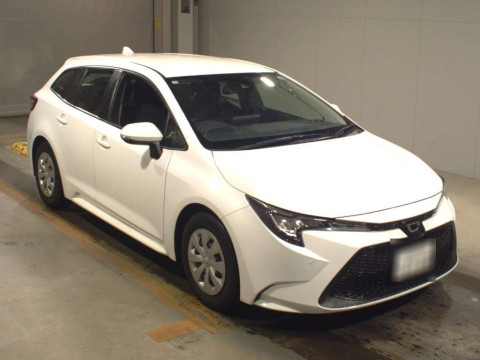 2019 Toyota Corolla Touring Wagon ZRE212W[2]