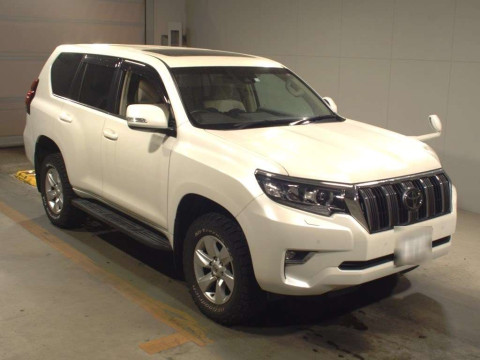 2018 Toyota Land Cruiser Prado GDJ150W[2]