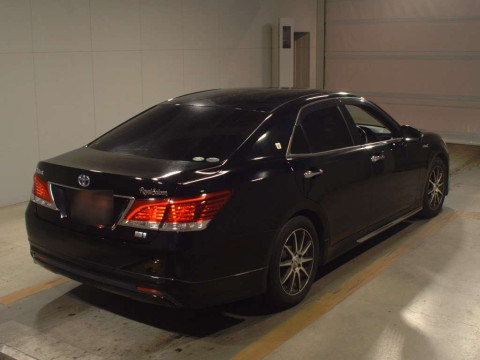 2013 Toyota Crown Hybrid AWS210[1]