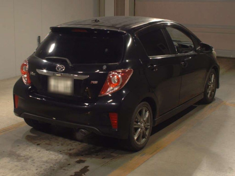 2012 Toyota Vitz NCP131[1]