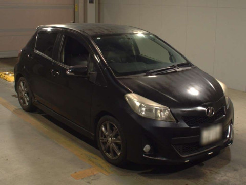 2012 Toyota Vitz NCP131[2]