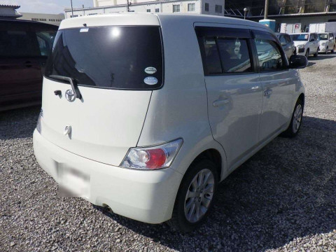 2012 Toyota bB QNC21[1]