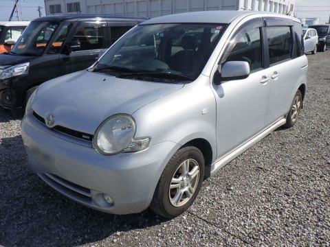 2005 Toyota Sienta NCP81G[0]