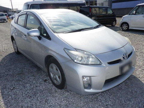 2009 Toyota Prius ZVW30[2]