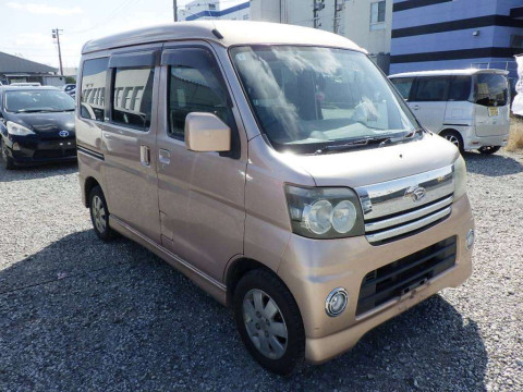 2005 Daihatsu Atrai Wagon S320G[2]