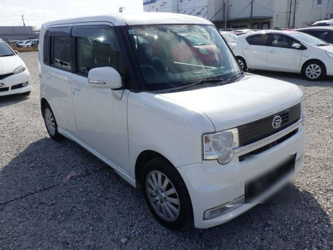 2009 Daihatsu Move Conte Custom L575S[2]