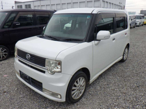 2010 Daihatsu Move Conte Custom L575S[0]