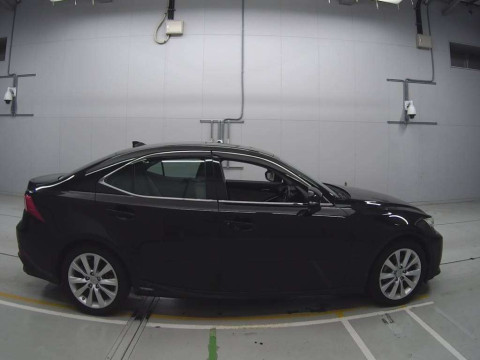 2013 Lexus IS AVE30[2]