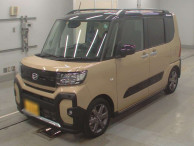 2022 Daihatsu Tanto