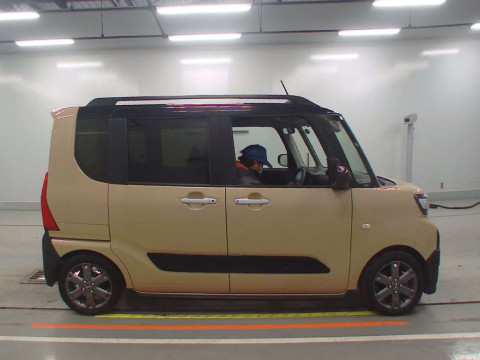 2022 Daihatsu Tanto LA650S[2]