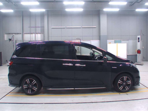 2016 Honda Odyssey Hybrid RC4[2]