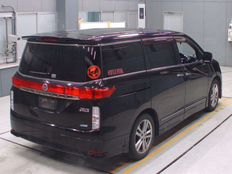 2012 Nissan Elgrand TE52[1]