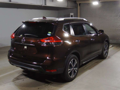 2020 Nissan X-Trail T32[1]