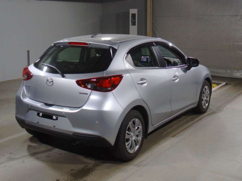 2022 Mazda Mazda2 DJLFS[1]