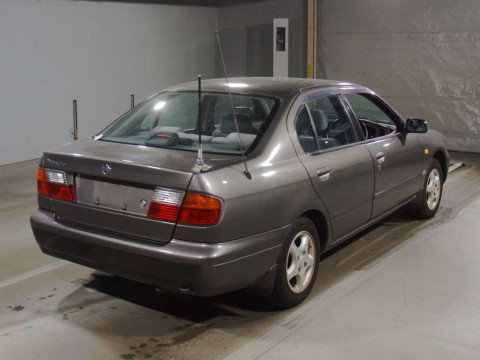 1996 Nissan Primera HP11[1]