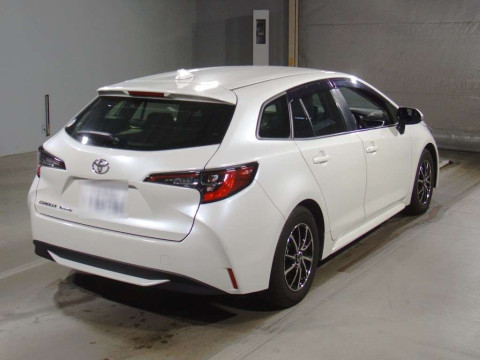 2020 Toyota Corolla Touring Wagon ZRE212W[1]