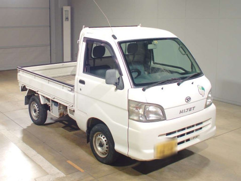 2011 Daihatsu Hijet Truck S201P[2]