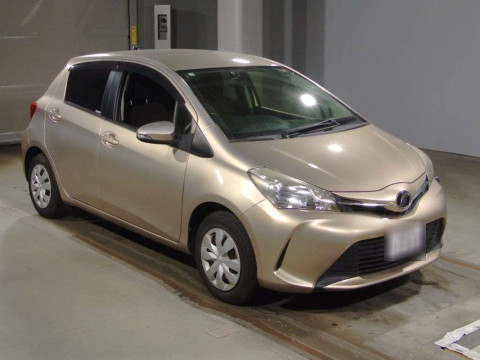 2014 Toyota Vitz KSP130[2]