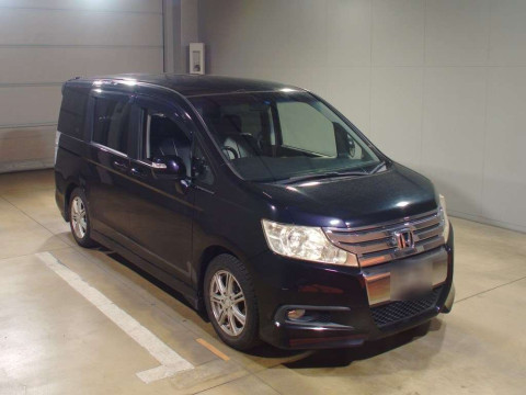 2010 Honda Step WGN Spada RK5[2]