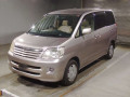 2002 Toyota Noah