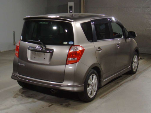 2006 Toyota Ractis NCP100[1]