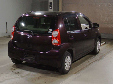 2012 Toyota Passo KGC30[1]