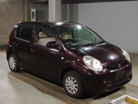 2012 Toyota Passo KGC30[2]