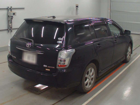 2010 Toyota Corolla Fielder NZE141G[1]