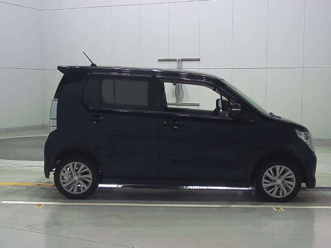 2014 Suzuki Wagon R MH44S[2]