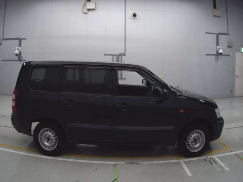 2012 Toyota Succeed Wagon NCP58G[2]