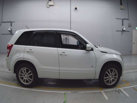 2008 Suzuki Escudo TDA4W[2]