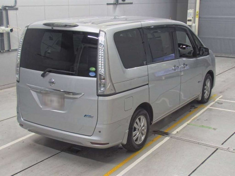 2013 Nissan Serena HC26[1]