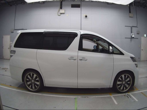 2009 Toyota Vellfire ANH20W[2]