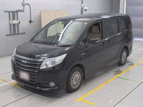 2014 Toyota Noah ZWR80G[0]