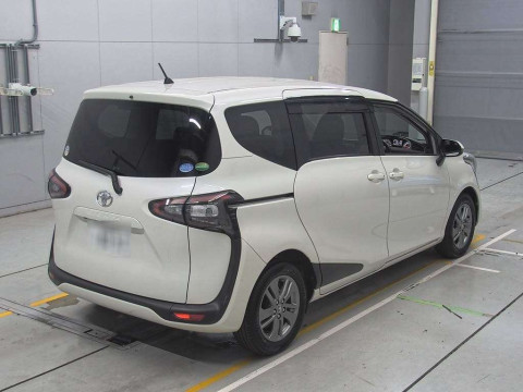 2016 Toyota Sienta NSP170G[1]