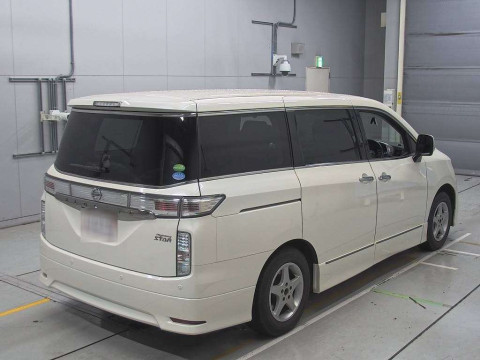 2019 Nissan Elgrand TE52[1]