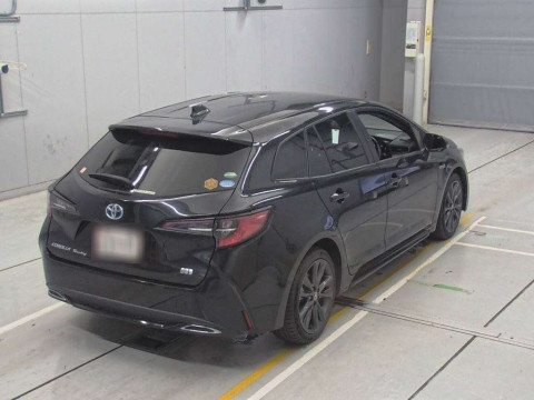 2020 Toyota Corolla Touring Wagon ZWE211W[1]