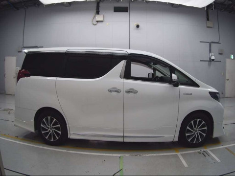 2016 Toyota Alphard Hybrid AYH30W[2]