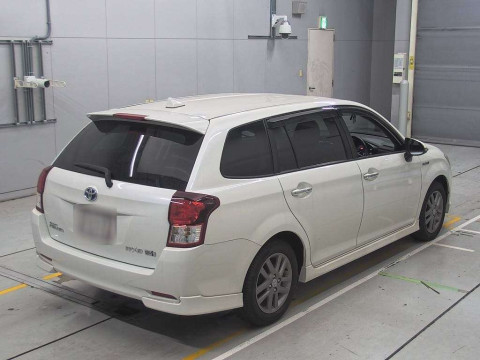 2014 Toyota Corolla Fielder NKE165G[1]