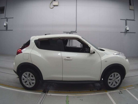 2011 Nissan JUKE YF15[2]