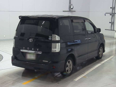 2006 Toyota Voxy AZR60G[1]