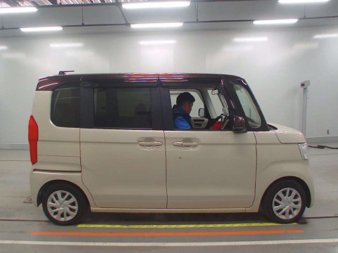 2020 Honda N-BOX JF3[2]