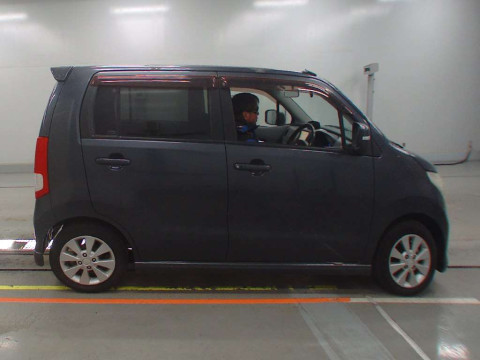 2010 Suzuki Wagon R MH23S[2]