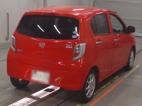 2013 Daihatsu Mira es LA300S[1]