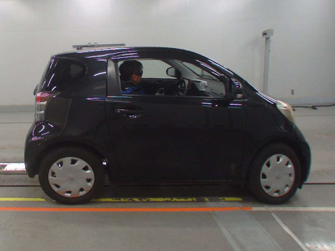 2008 Toyota iQ KGJ10[2]