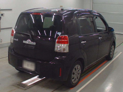 2014 Toyota Spade NCP141[1]