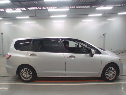 2011 Honda Odyssey RB3[2]