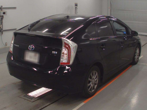 2013 Toyota Prius ZVW30[1]